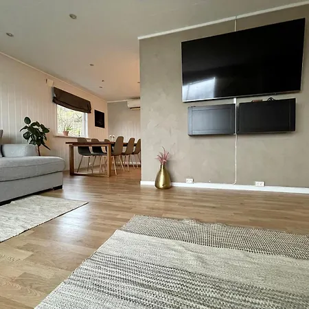 Penthouse With Panorama View And Great Location! Apartment Tromso