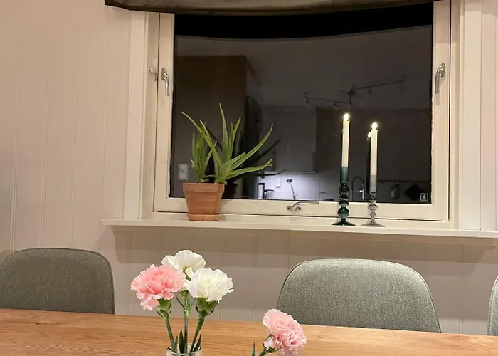 Penthouse With Panorama View And Great Location! *