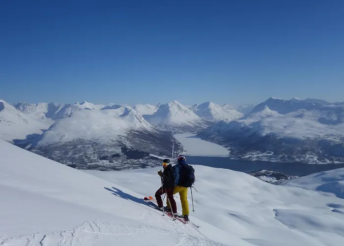 Penthouse With Panorama View And Great Location!