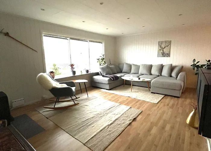 Appartement Penthouse With Panorama View And Great Location! *