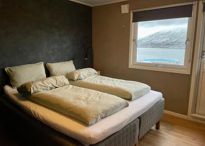Penthouse With Panorama View And Great Location! Apartamento Tromsø